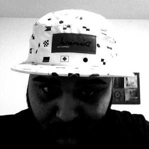 Meet your Posher, Gino